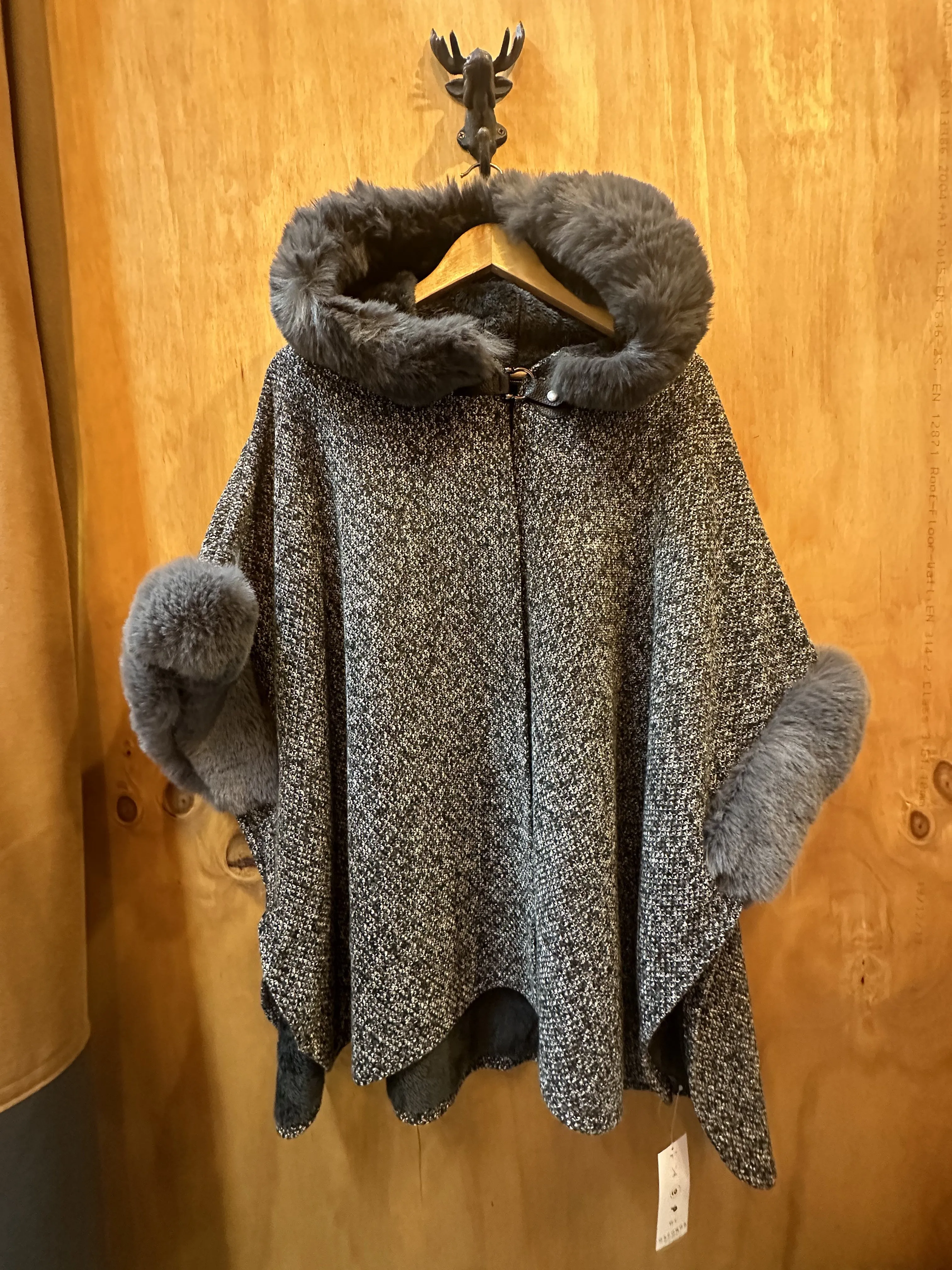 Fur Detail Hooded Knit & Fleece Lined Poncho