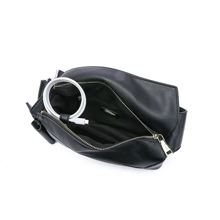 Timeless Chic Compact bag BD 145